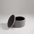 Set soggiorno a 3 pezzi, divano e divanetto in ciniglia modern farmhouse con borchie, poltrona floreale.
