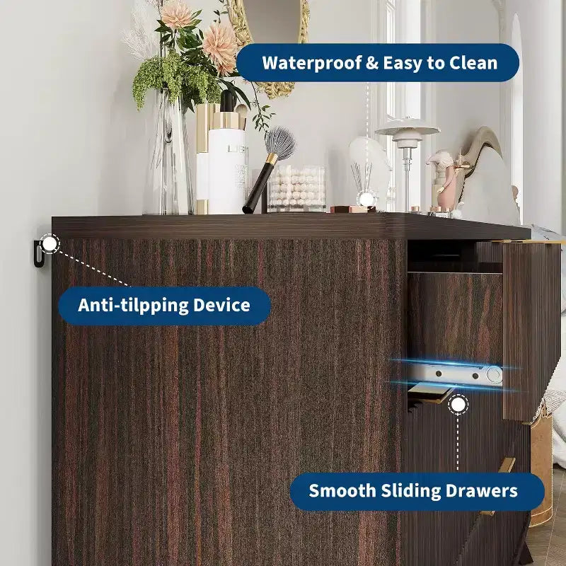 Cassettiera scanalata a 8 cassetti, comò moderno in legno, design con profilo curvo, per camera da letto, soggiorno