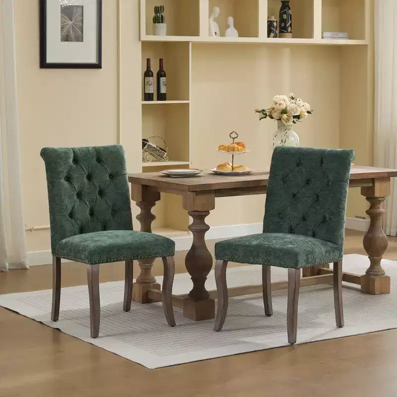 Sedia da pranzo imbottita in tessuto Maude Chenille con borchie decorative (Set di 2)
