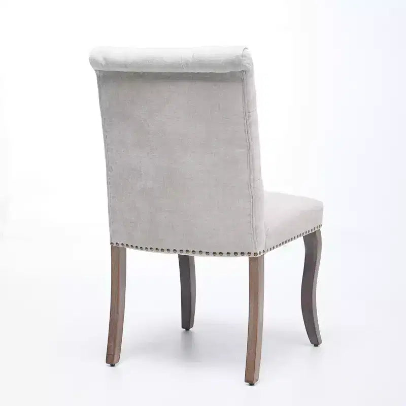 Sedia da pranzo imbottita in tessuto Maude Chenille con borchie decorative (Set di 2)